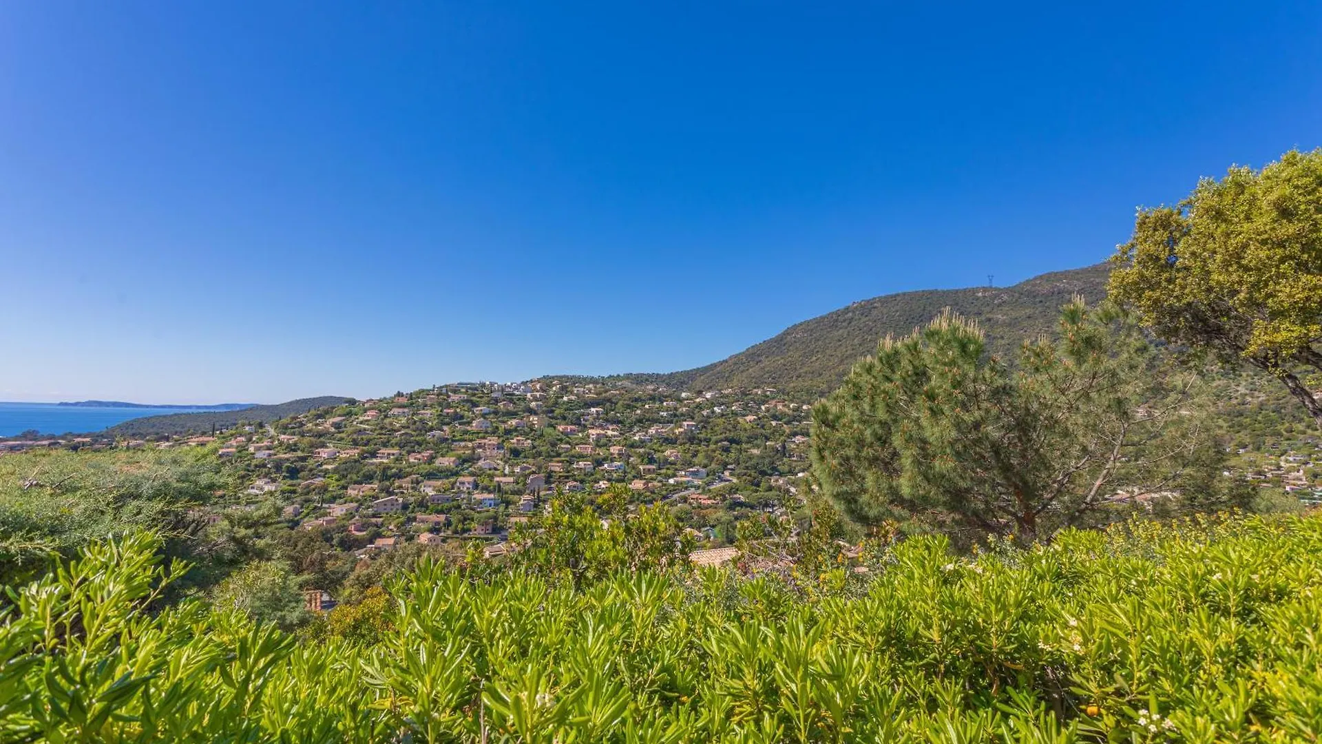 Appart Rez De Jardin Vue Mer Cavalaire-sur-Mer Appartamento