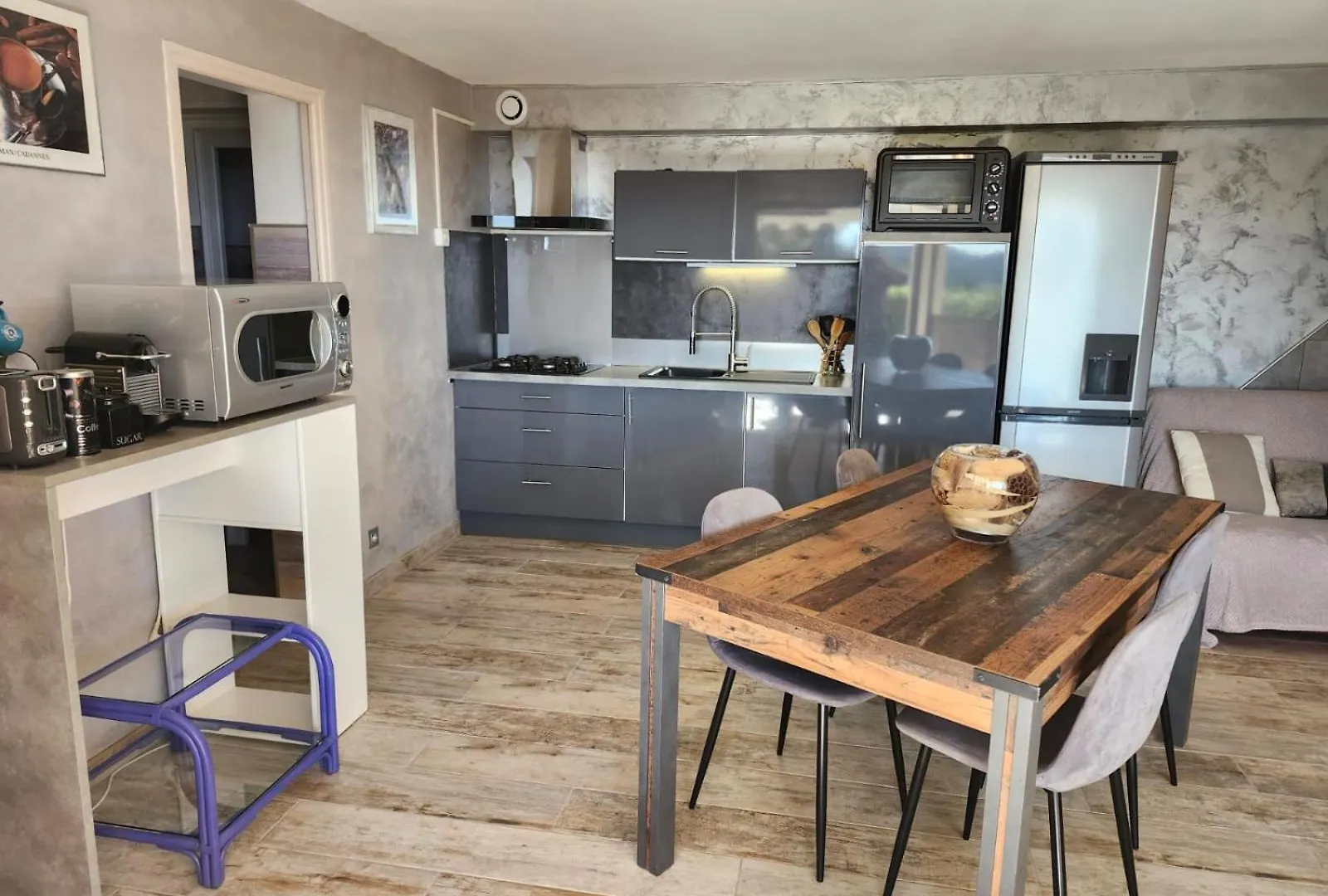 Appart Rez De Jardin Vue Mer Cavalaire-sur-Mer 0*,  Fransa
